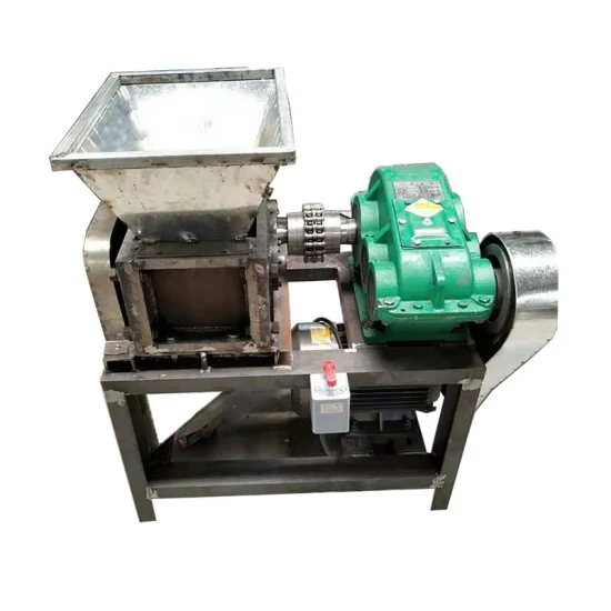 Waste Wood Board Cloth and Plastic Bottle Recycling Shredder Machine